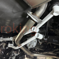 Thanh giằng gầm sau Subaru Forester chính hãng Ultra Racing