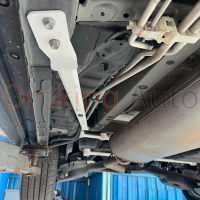 Thanh Giằng Gầm Sau Toyota Alphard Chính Hãng Ultra Racing