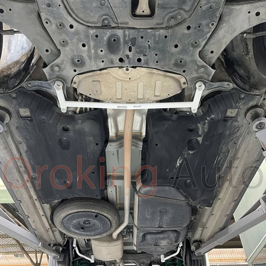 thanh-giang-gam-truoc-kia-carnival-chinh-hang-ultra-racing (9)