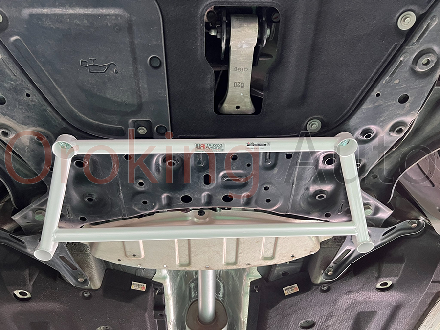 Thanh giằng gầm trước Kia K5 chính hãng Ultra Racing