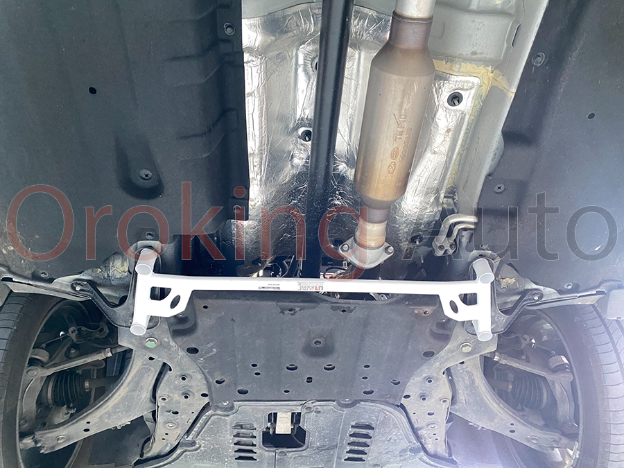 Thanh Giằng Gầm Trước Kia Sorento Chính Hãng Ultra Racing