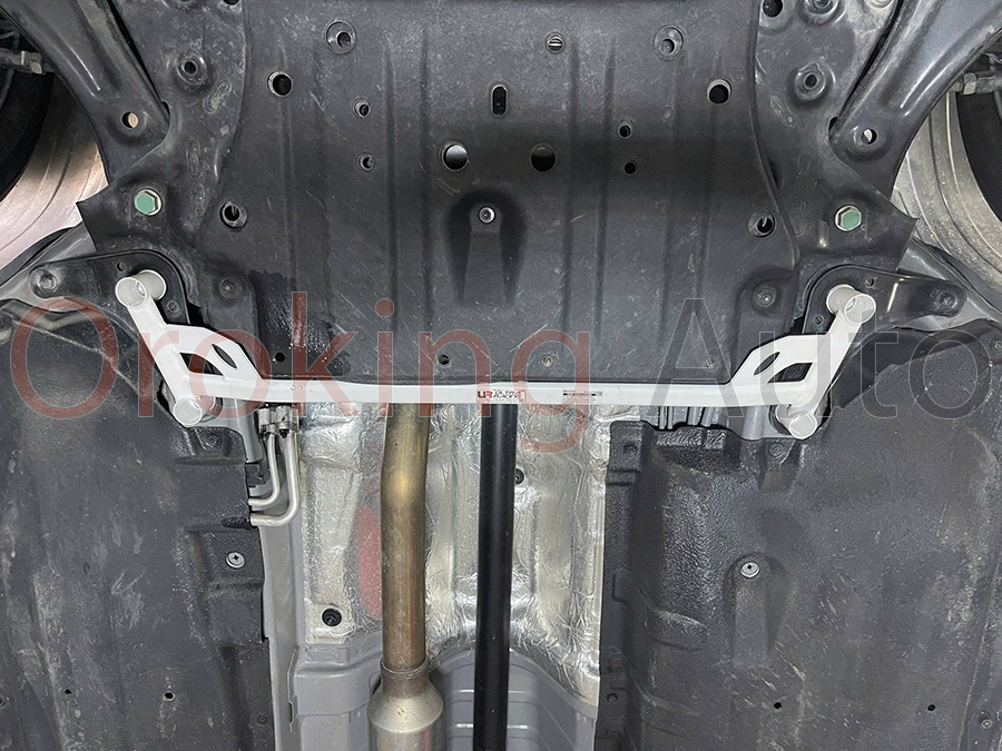 thanh-giang-gam-truoc-kia-sorento-chinh-hang-ultra-racing-1 (4)