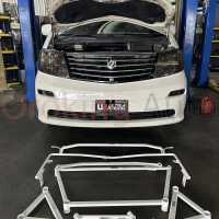 Thanh Giằng Gầm Sau Toyota Alphard Chính Hãng Ultra Racing