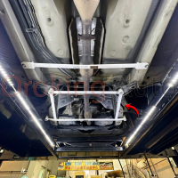 Thanh giằng gầm trước Toyota Camry chính hãng Ultra Racing