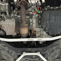 Thanh Giằng Gầm Trước Toyota Yaris Chính Hãng Ultra Racing