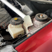 Độ thanh giằng khoang máy Honda Brio chính hãng Ultra Racing