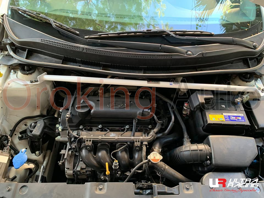 thanh-giang-khoang-may-hyundai-accent-chinh-hang-ultra-racing (8)