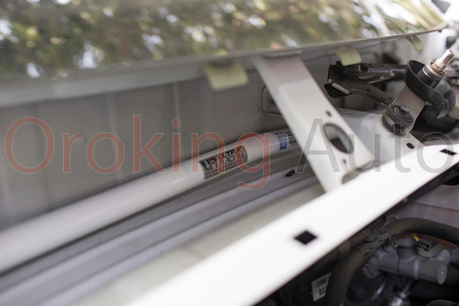 thanh-giang-khoang-may-hyundai-tucson-chinh-hang-ultra-racing (10)