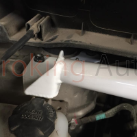 Độ thanh giằng khoang máy Kia Rondo chính hãng Ultra Racing