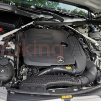 Thanh giằng khoang máy Mercedes W205 chính hãng Ultra Racing