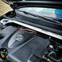Thanh giằng khoang máy Toyota Camry 2019+ chính hãng Ultra Racing