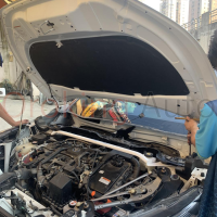 Thanh giằng khoang máy Toyota Cross chính hãng Ultra Racing