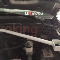 Độ thanh giằng khoang máy Toyota Fortuner chính hãng Ultra Racing