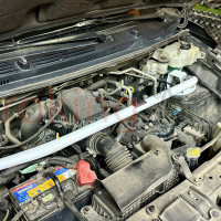 Thanh giằng khoang máy Toyota Rush chính hãng Ultra Racing