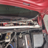 Thanh giằng khoang máy Vinfast Fadil chính hãng Ultra Racing giúp tăng cường độ cứng và ổn định của khung gầm xe