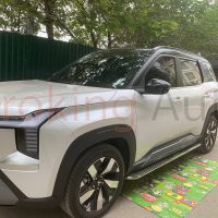 Bệ bước chân chính hãng Mitsubishi Destinator