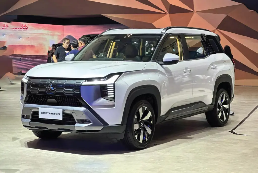 Đồ chơi Mitsubishi Destinator