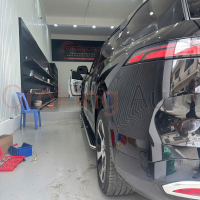 Bệ bước chân Vinfast VF9 mẫu Defender có nhiều ưu điểm nổi bật